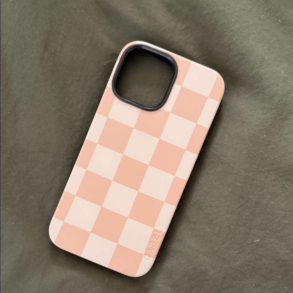 Beige and White Checkered iPhone 13 Pro Max Case